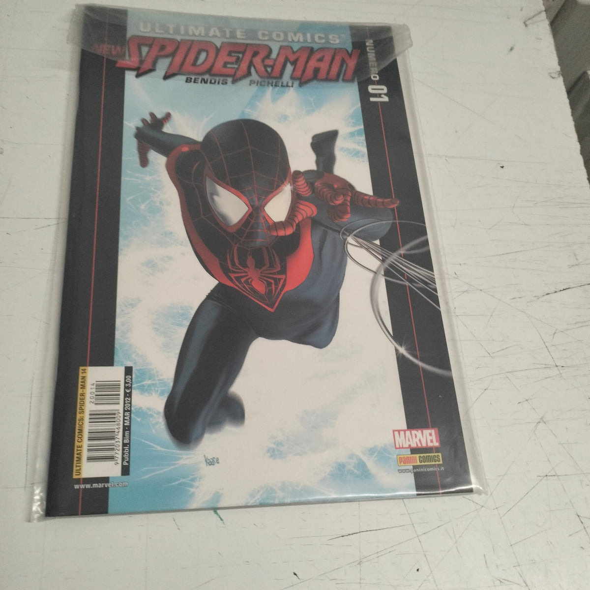 ULTIMATE COMICS NEW SPIDER - MAN 14 ( 1 ) - BENDIS PINCHELLI - PANINI COMICS-2012